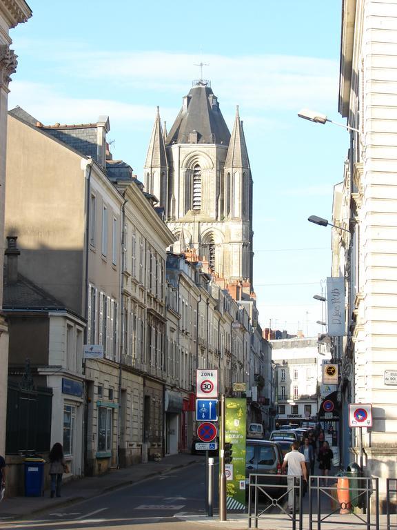 Hotel Des Lices - Angers